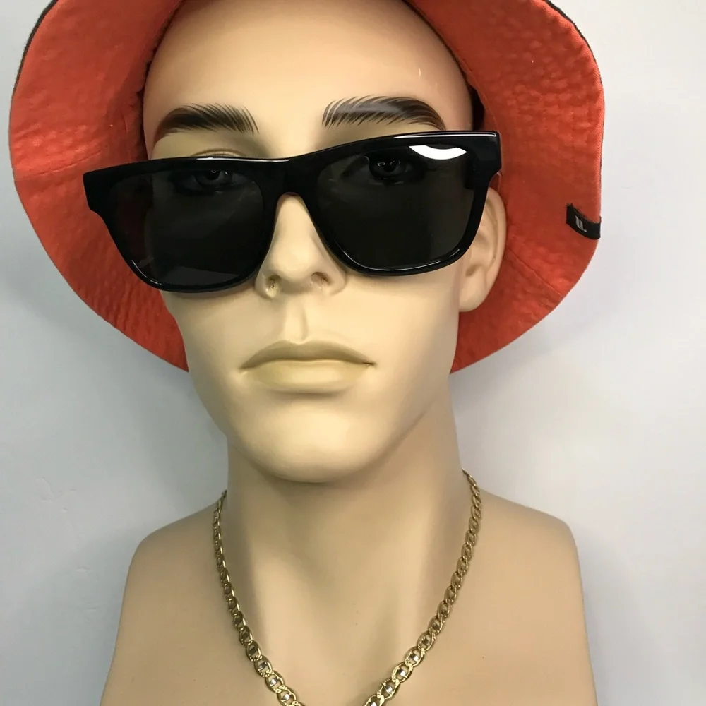 BURBERRY BE4293 380687 square sunglass black on vintage check framegrey lenses.
